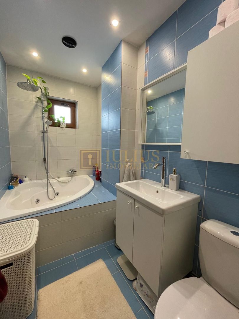 3 camere + boxa depozitare in zona Complex Studentesc, Sala Olimpia - Poză 6