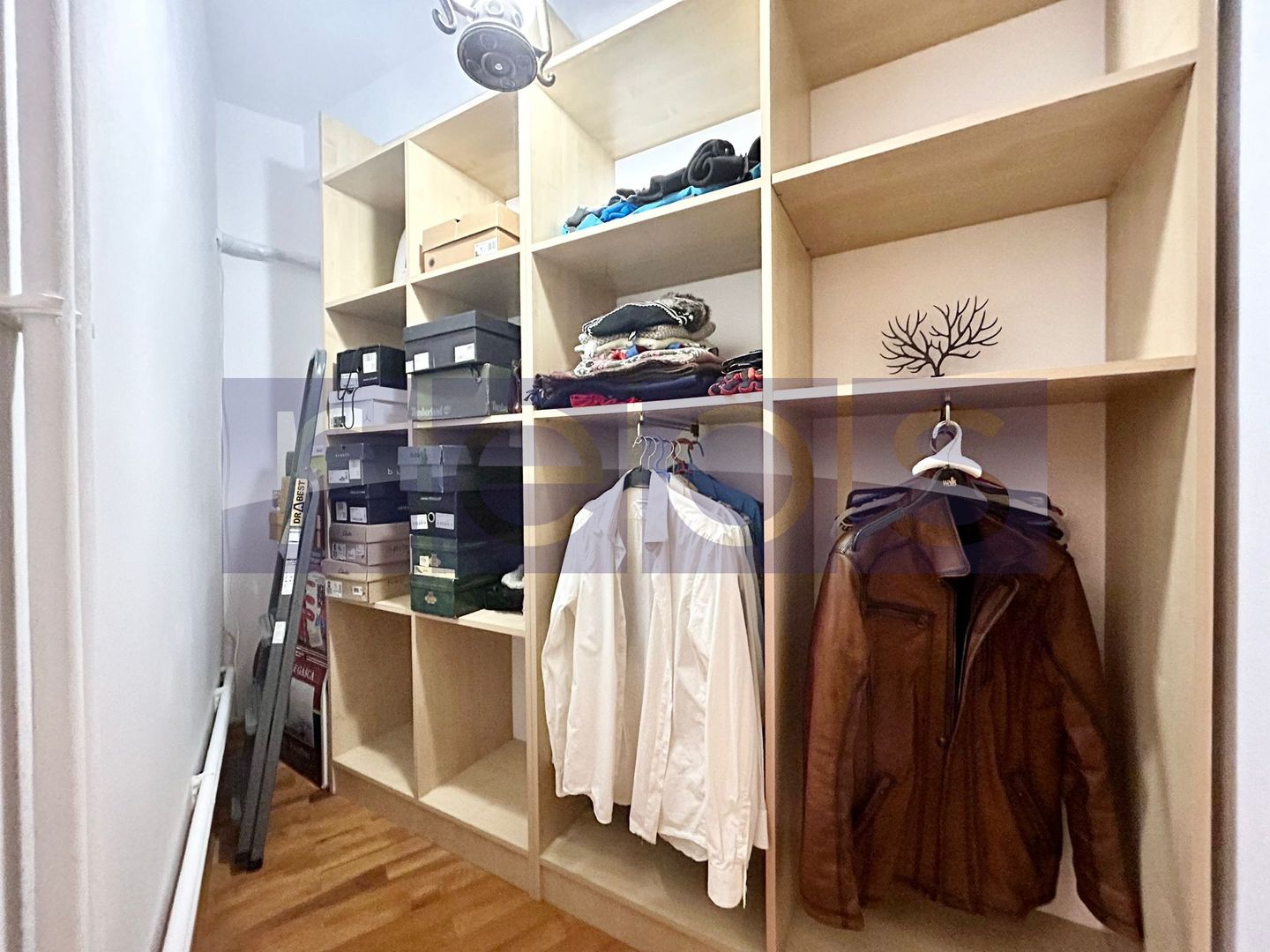 ÎNCHIRIERE 3 CAMERE | 160 MP | CARTIERUL FRANCEZ | GARAJ INDIVIDUAL | LUX - Poză 9