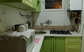 De închiriat – Apartament 3 camere, cartierul Budai, aproape de centru - Poză 3