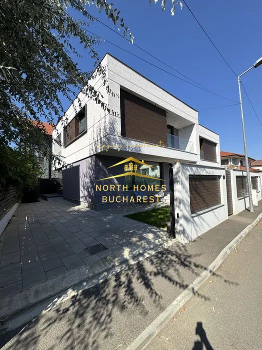 Vila spatioasa Iancu Nicolae cu gradina si parcare LUX! - Poză 8