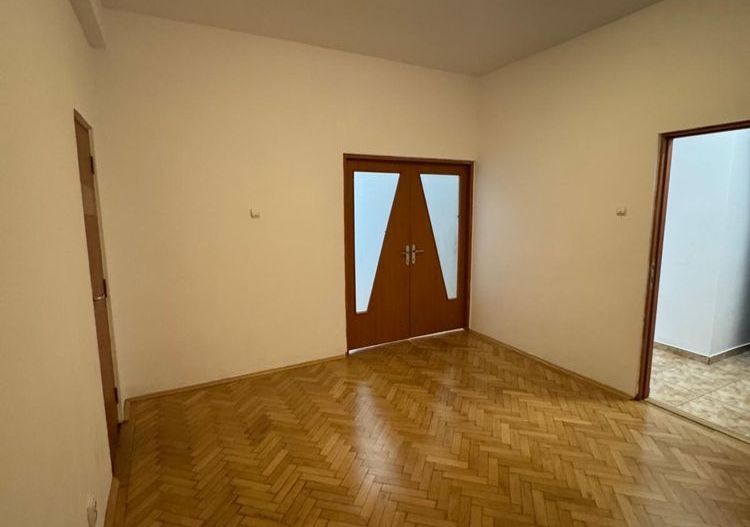 Apartament 3 camere, 2 băi, Bulevardul Bălcescu – Unirii, 800 € - Poză 6