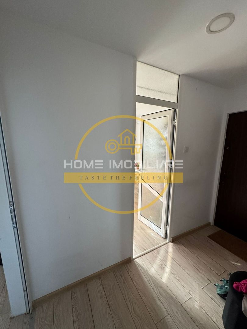 Etaj 2 Apartament 4 Camere Nicolina - Cug - Poză 3