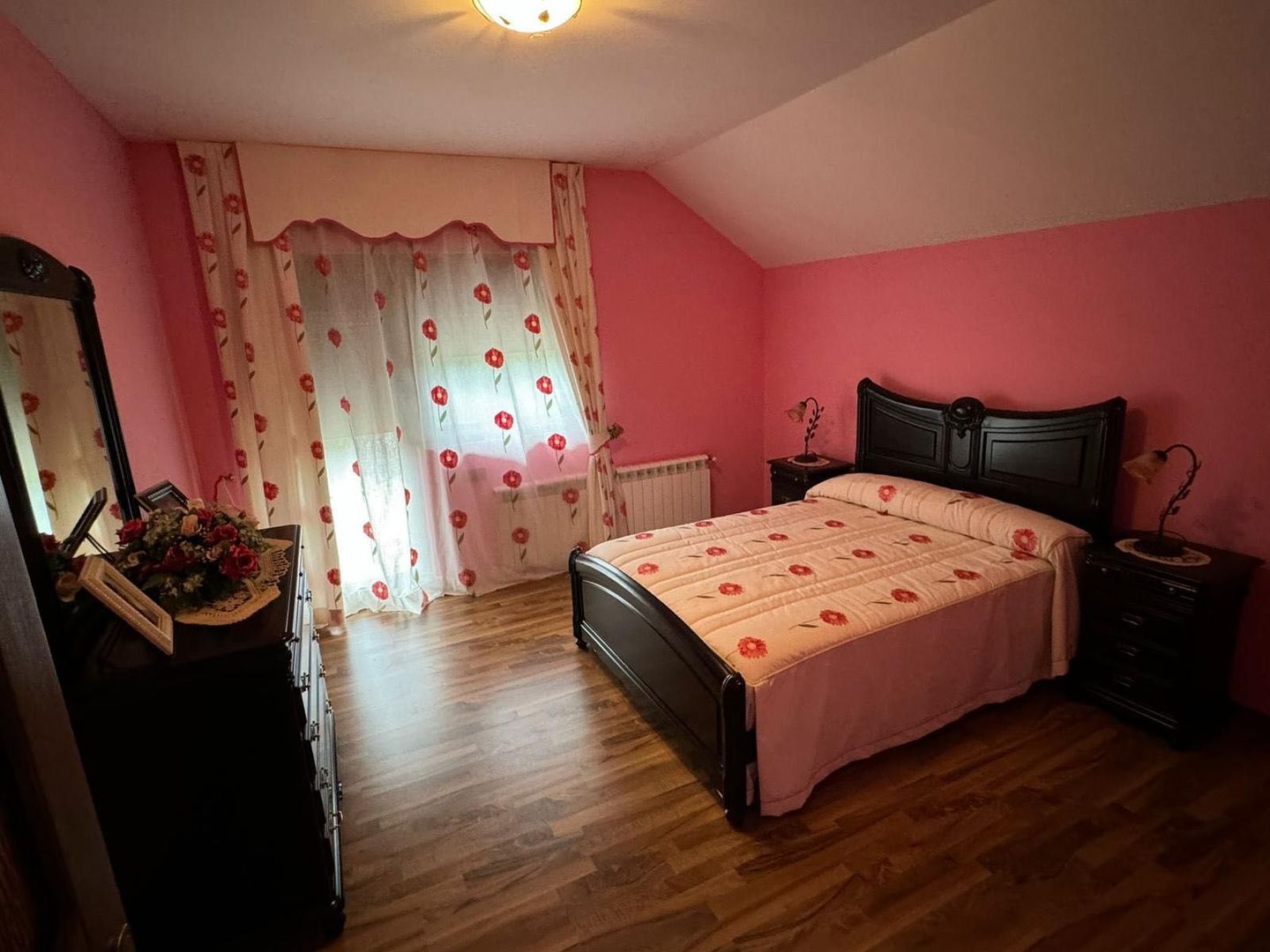 BRASADAS vinde casă individuala în zona 14 Mai. - Poză 6