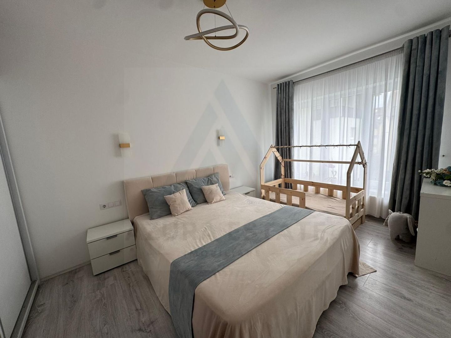 Apartament 2 camere 50 mp utili etaj 2 balcon si parcare Selimbar - Poză 5