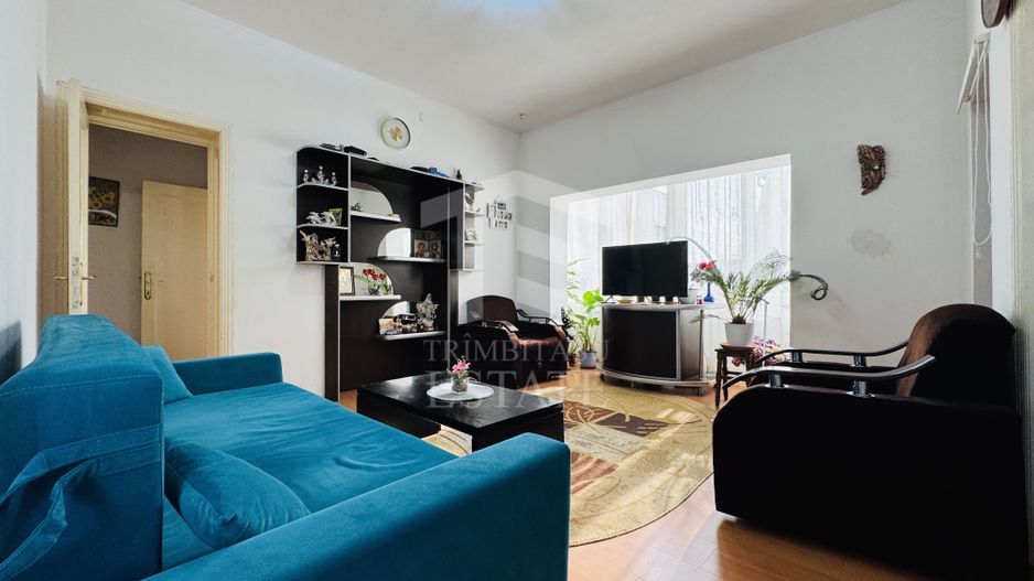 Apartament 3 camere in Vila+Demisol locuibil 18,40 mp - Parcul Carol - Poză 1