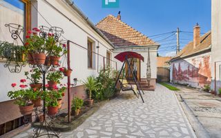 Casă cu 4 camere, curte și atelier mecanic - Sebeș - Poză 14