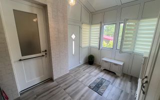 3 camere deosebit amenajat LUX  boxa curte acces auto - Poză 5