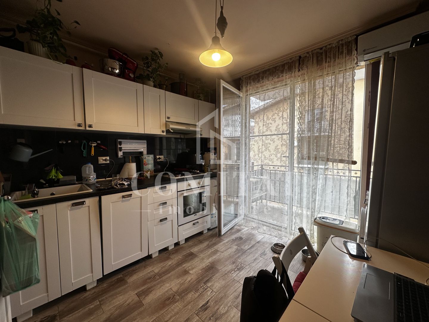 Apartament 2 camere | Etaj intermediar | Zona Str Porii - Poză 10