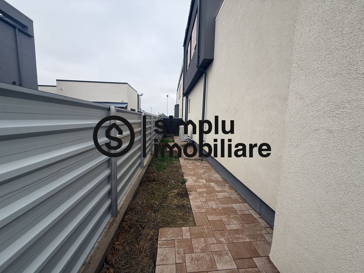 Casa moderna, zona Selgros - 210 000 Euro - Poză 12