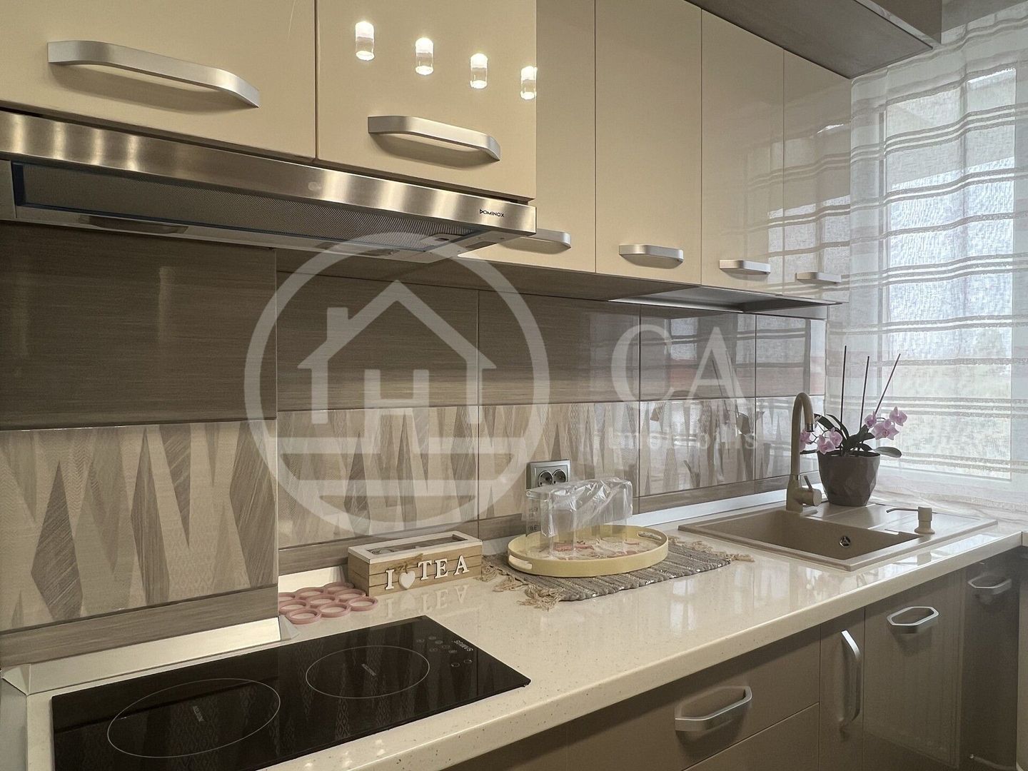 Apartament cu 2 camere de inchiriat ultracentral Oradea - Poză 8