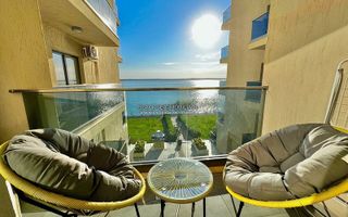 Garsonieră ultramodernă, vedere frontală la lac – Mamaia Butoaie - Poză 1