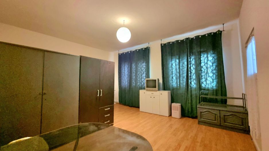 Apartament cu 1 cameră, foarte spațios, parter, clădire istorică, zona Traian - Poză 6