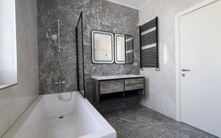 Vila Noua Tunari | 6 Camere si 4 Bai - Poză 15