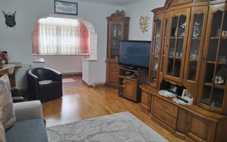De închiriat apartament cu 2 camere decomandat, zona Gării. - Poză 2