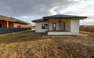 Casă/Vilă nouă de vânzare în Lilieci, Bacău - Poză 15