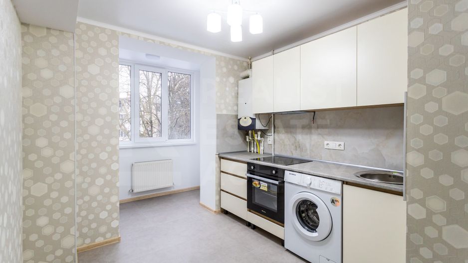 Vânzare, apartament, 2 camere, strada Florilor Rîșcani - Poză 1