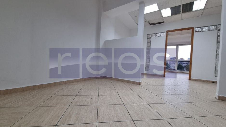 VANZARE SPATIU COMERCIAL | 30 CAMERE | ZONA UNIRII - Poză 17