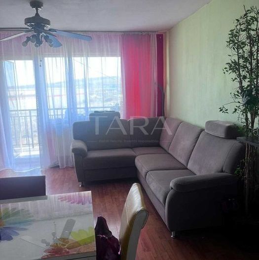 Apartament decomandat în Apahida, cu acces facil spre oraș. - Poză 1