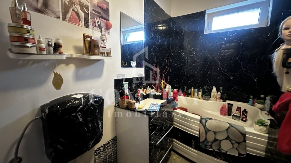 Apartament la etaj intermediar | Loc de parcare | Zona Str Catanelor - Poză 8