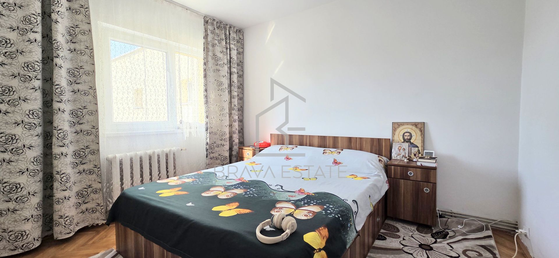 Apartament 3 camere, semidecomandat, mobilat, balcon, Aleea Borșa - Poză 2