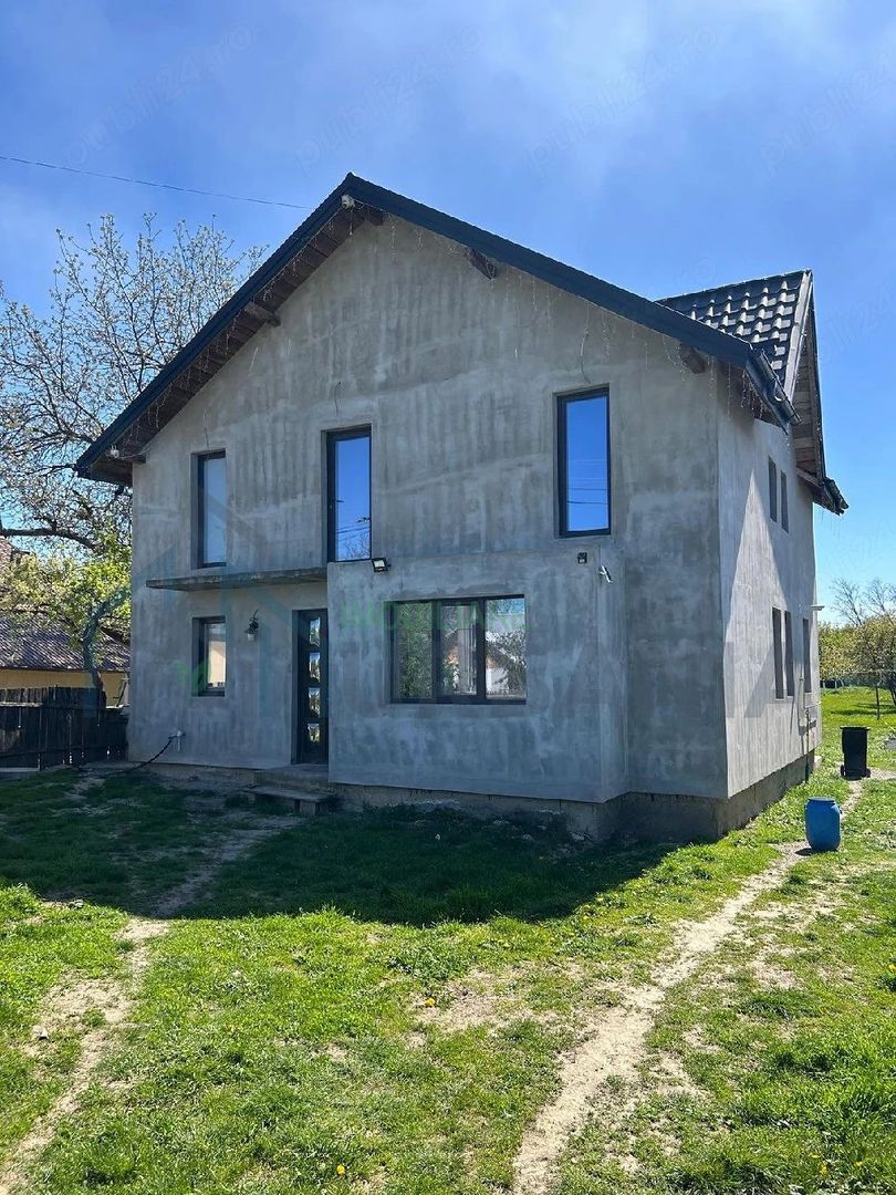 Casă de vânzare în comuna Țuțora, județul Iași – 180 mp, teren 1200 mp - Poză 2