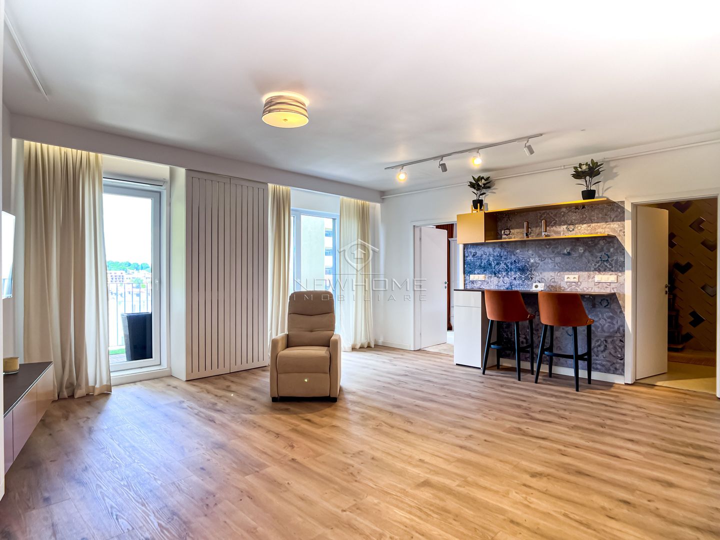 Apartament 2 camere, Parcare,  zona Centrala - Poză 6