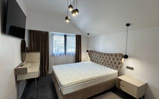 Apartament premium 3 camere + terasa Podul de Fier - Poză 13