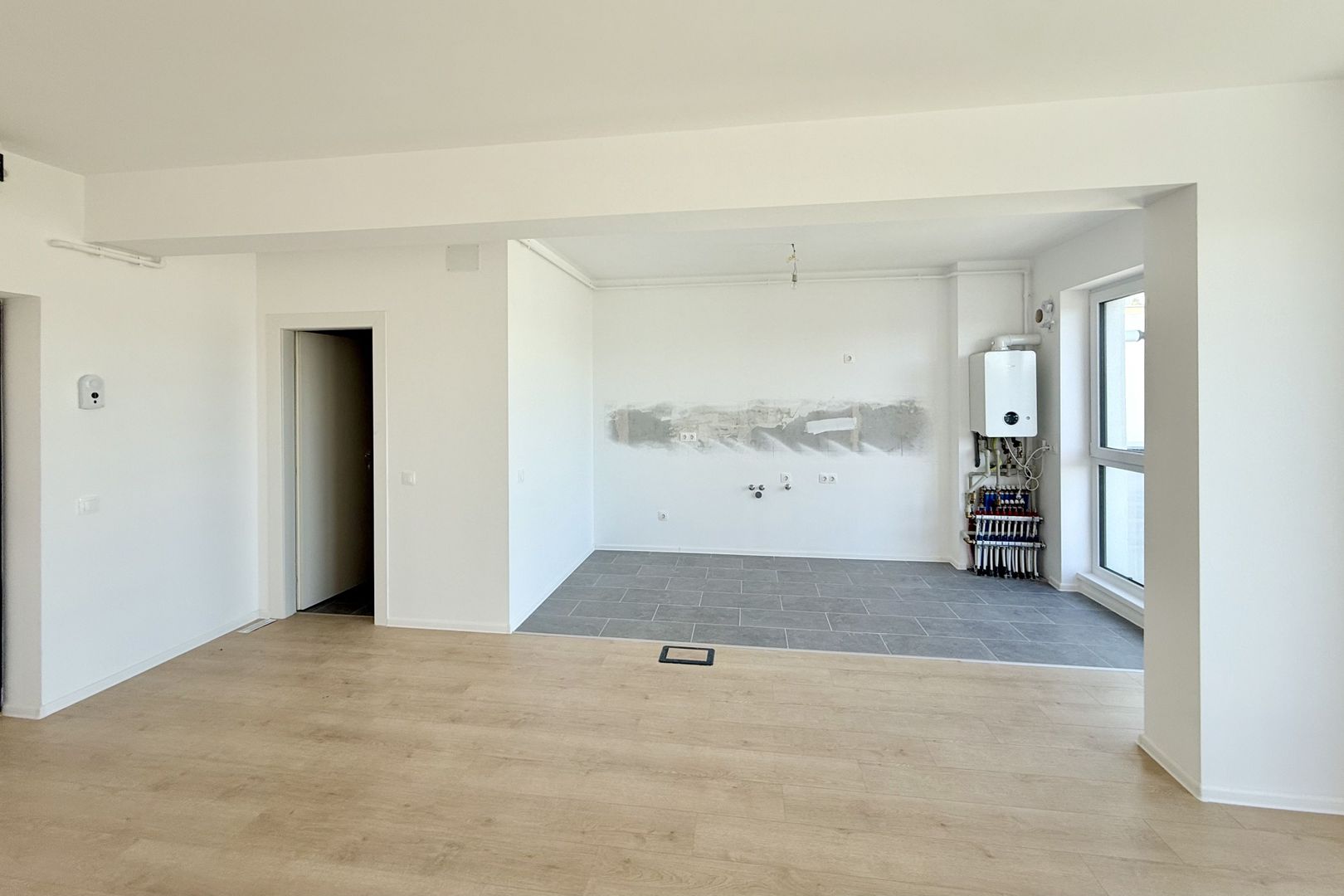 Apartament 4 camere spațios,  Sector 1, amenajat, comision 0% - Poză 2