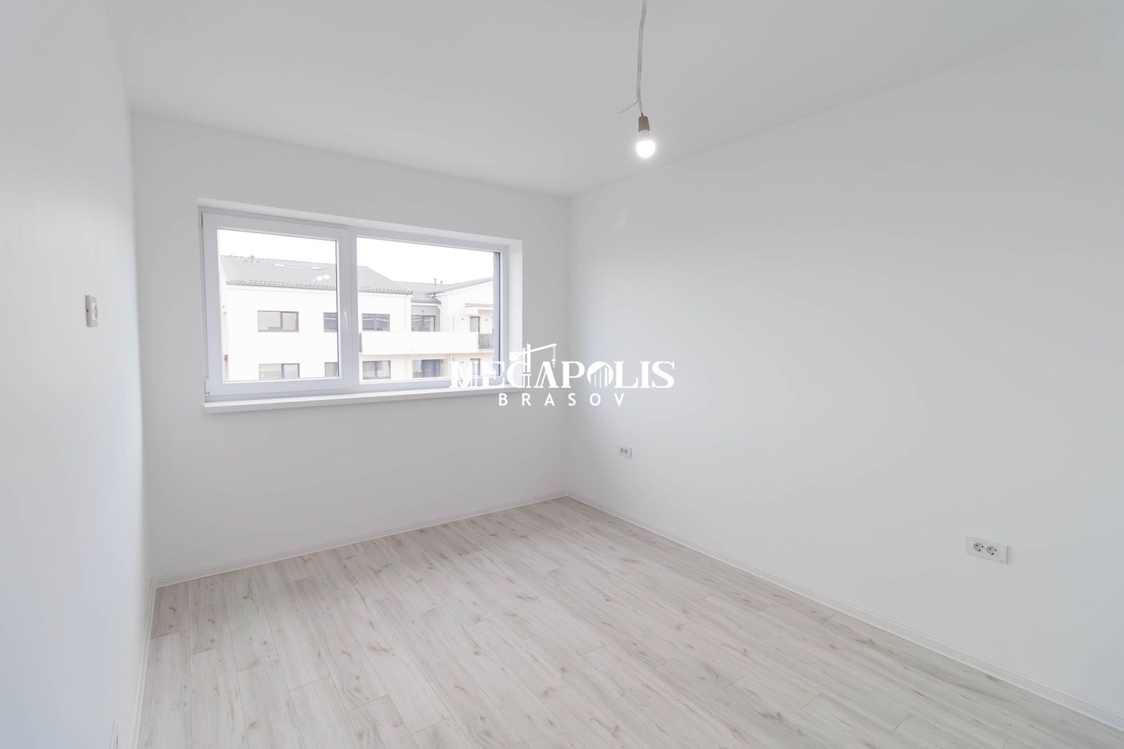 Apartament 2 Camere Decomandat/ Brasov/ Intabulat - Poză 9