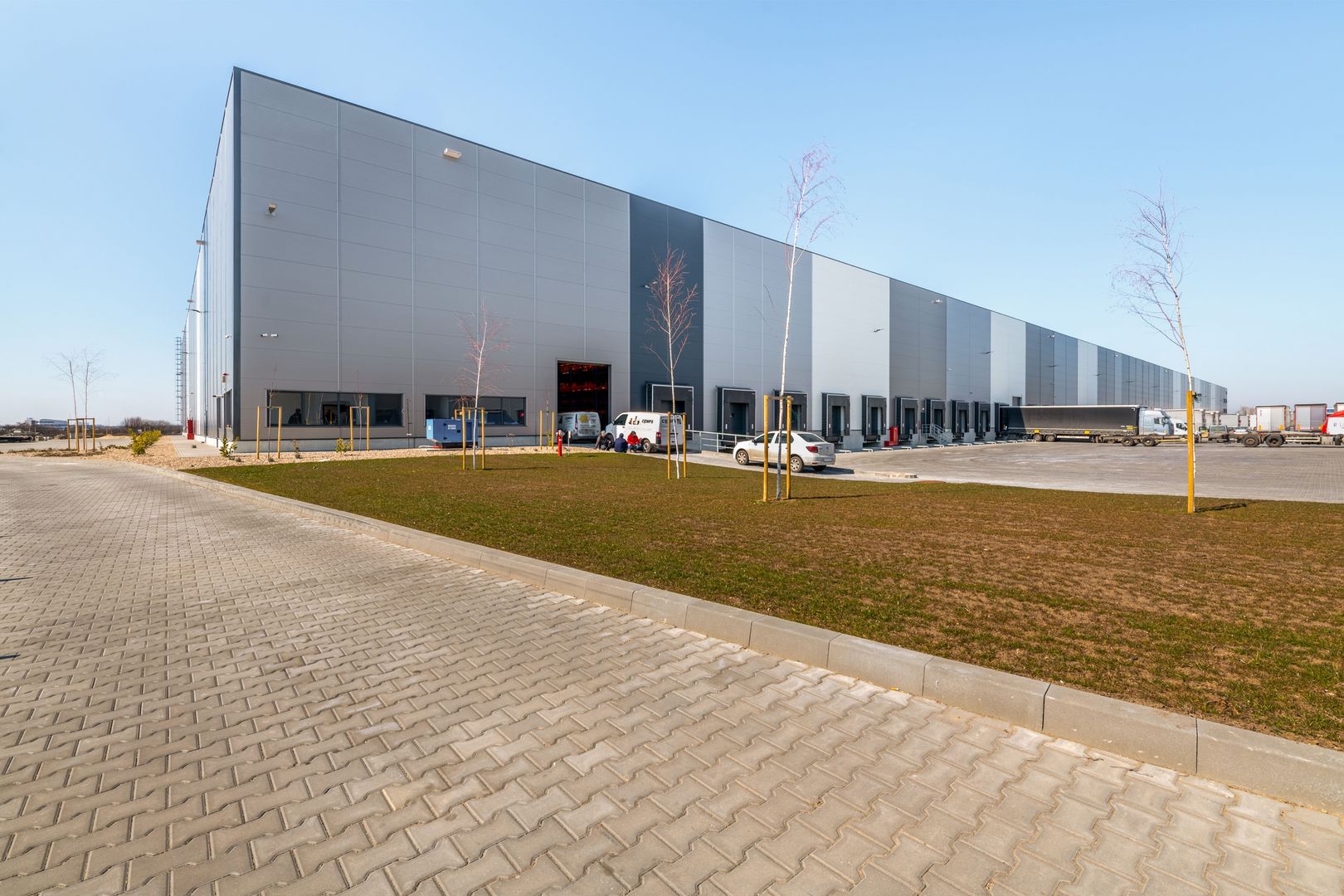 Spațiu logistic la autostrada A1 - Poză 1