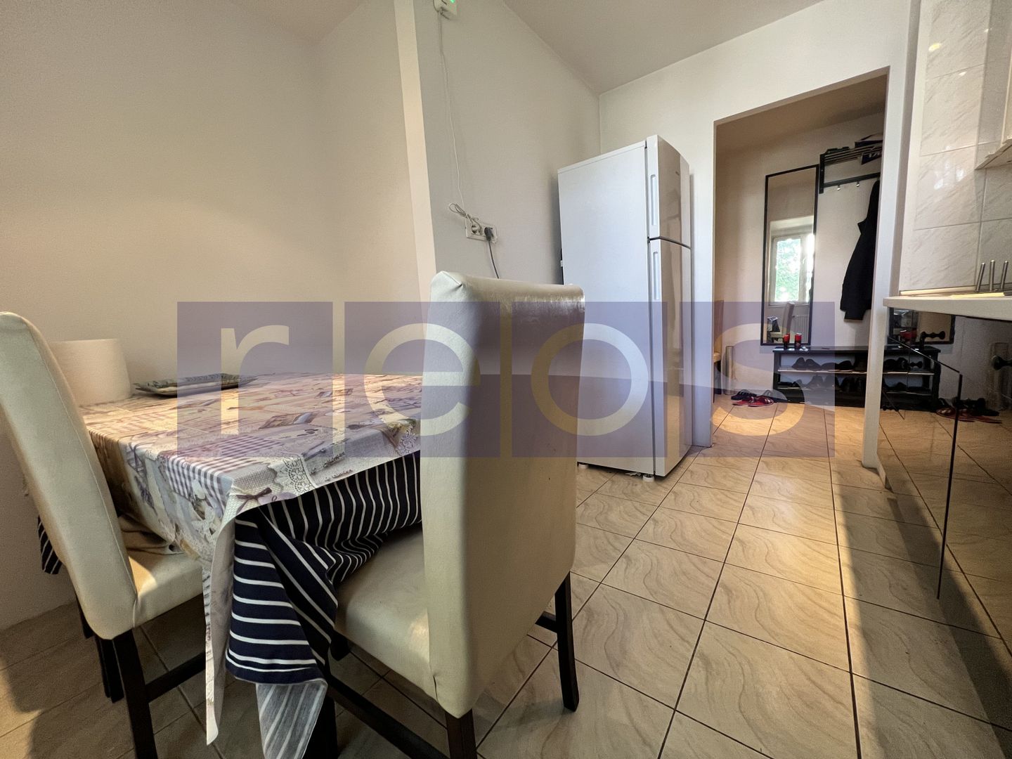 VANZARE APARTAMENT 3 CAMERE | DECOMANDAT | ZONA 1 DECEMBRIE 1918 - Poză 4