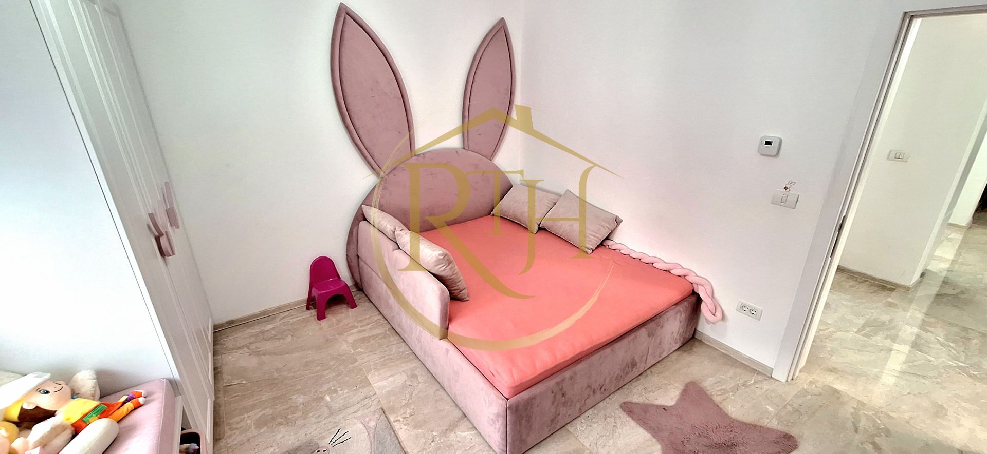 Prima inchiriere, Apartament modern, 3 camere, curte, zona Braytim, Parcare - Poză 15