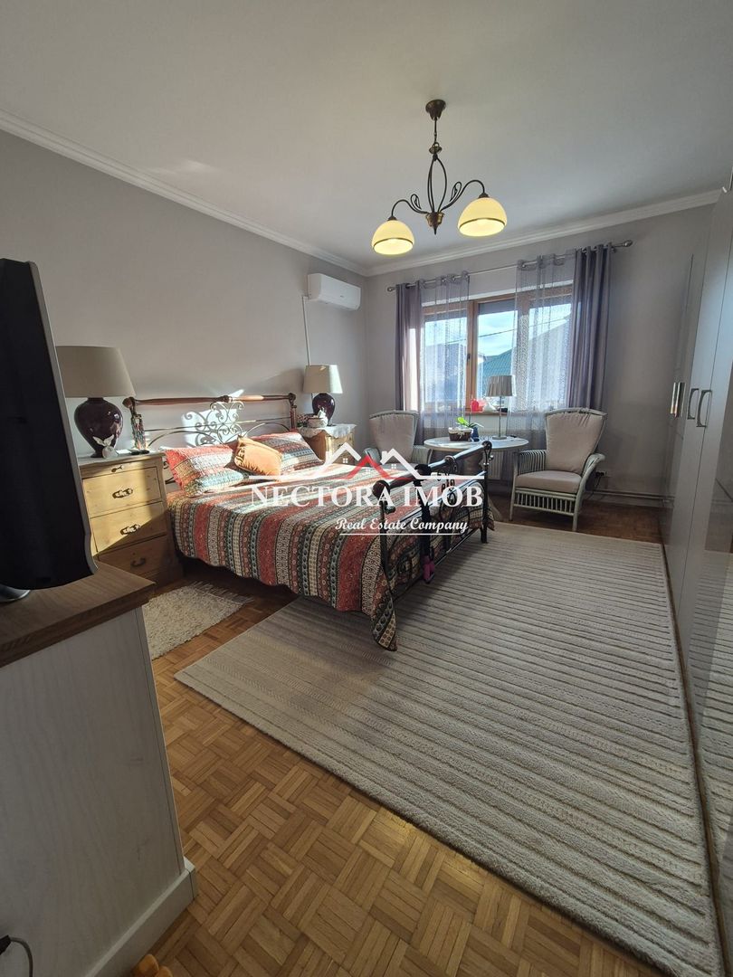 NECTORA IMOB-Apartament la casa 3 camere, Ultracentral, Etaj 1, 75 mp - Poză 6