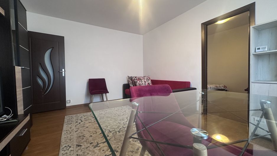 Curat si luminos! Se inchiriaza apartament cu 2 camere -Targoviste-M11 - Poză 3