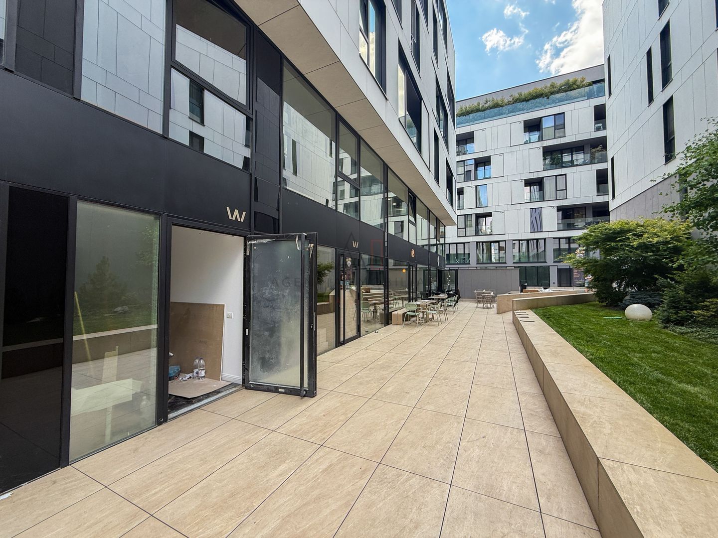 Spatiu Comercial Win Herastrau | Soseaua Nordului - Poză 1