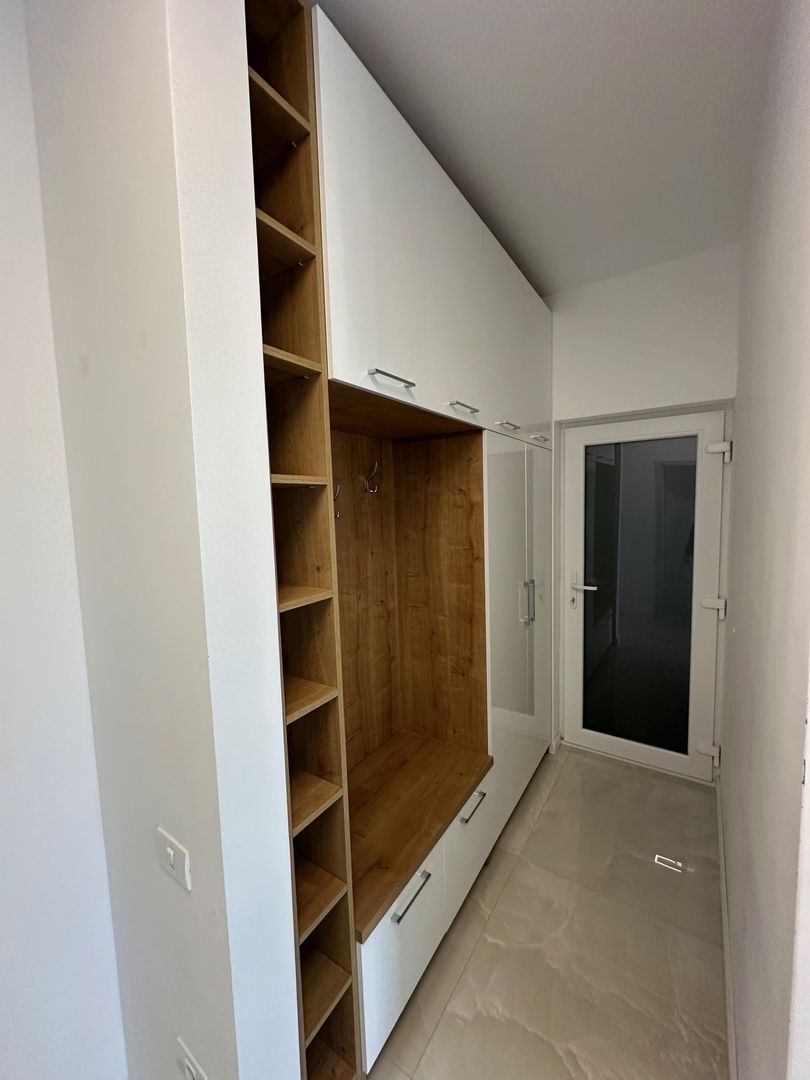 Duplex despărtit  prin garaj zona Ikea - Poză 18