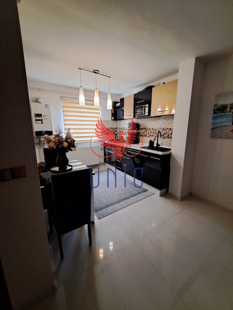 3 camere decomandate - Lapus - Poză 4