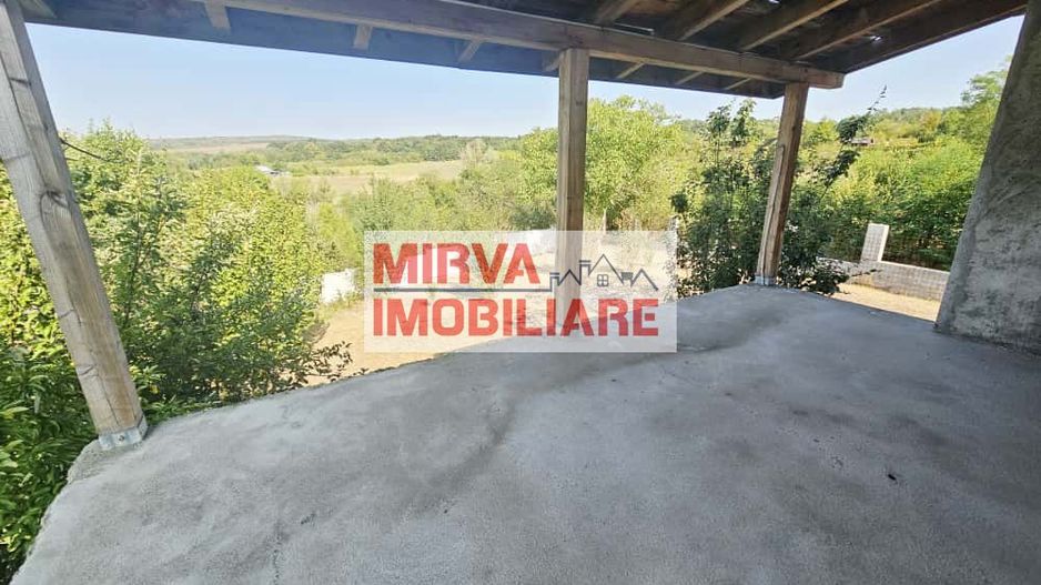 🏡 Vilă luminoasă, 4 camere, cu teren generos – Com. Plopu - Poză 56