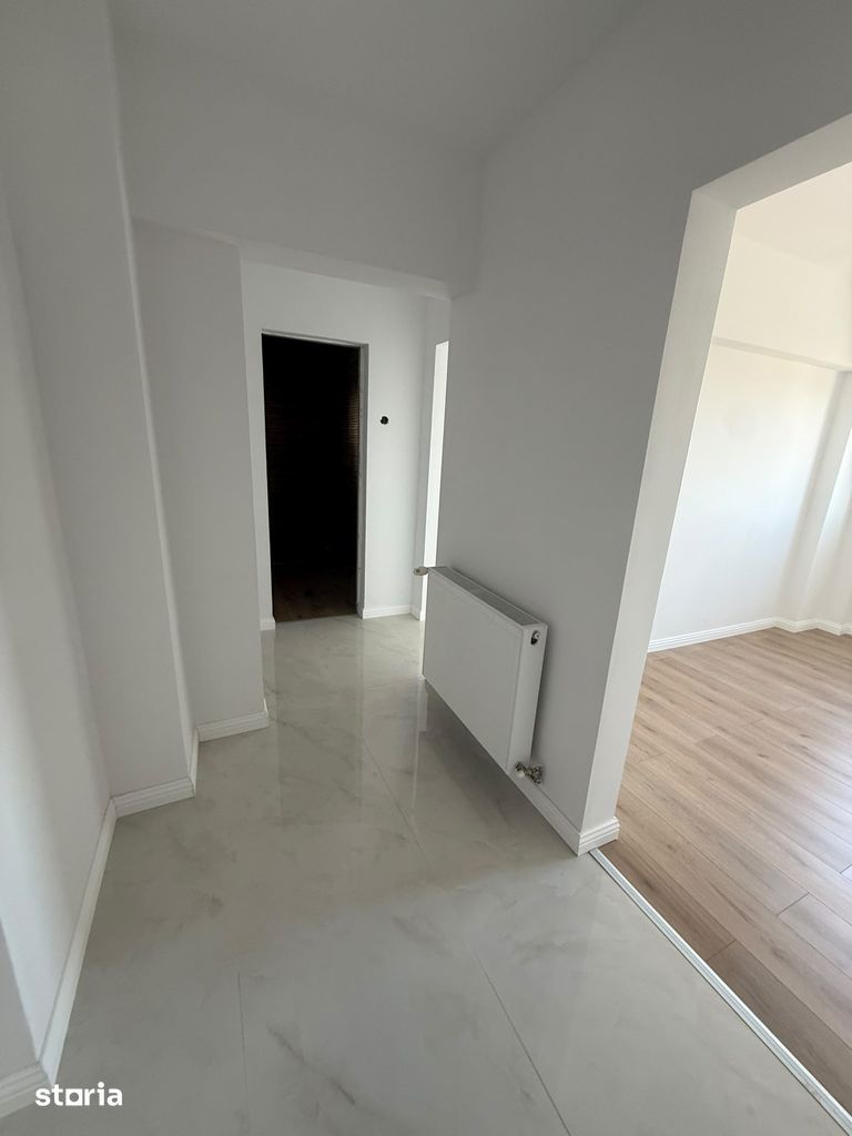 BRASADAS vinde ap 3 cam etaj 7/8 Micro 17 – Recent renovat. - Poză 4
