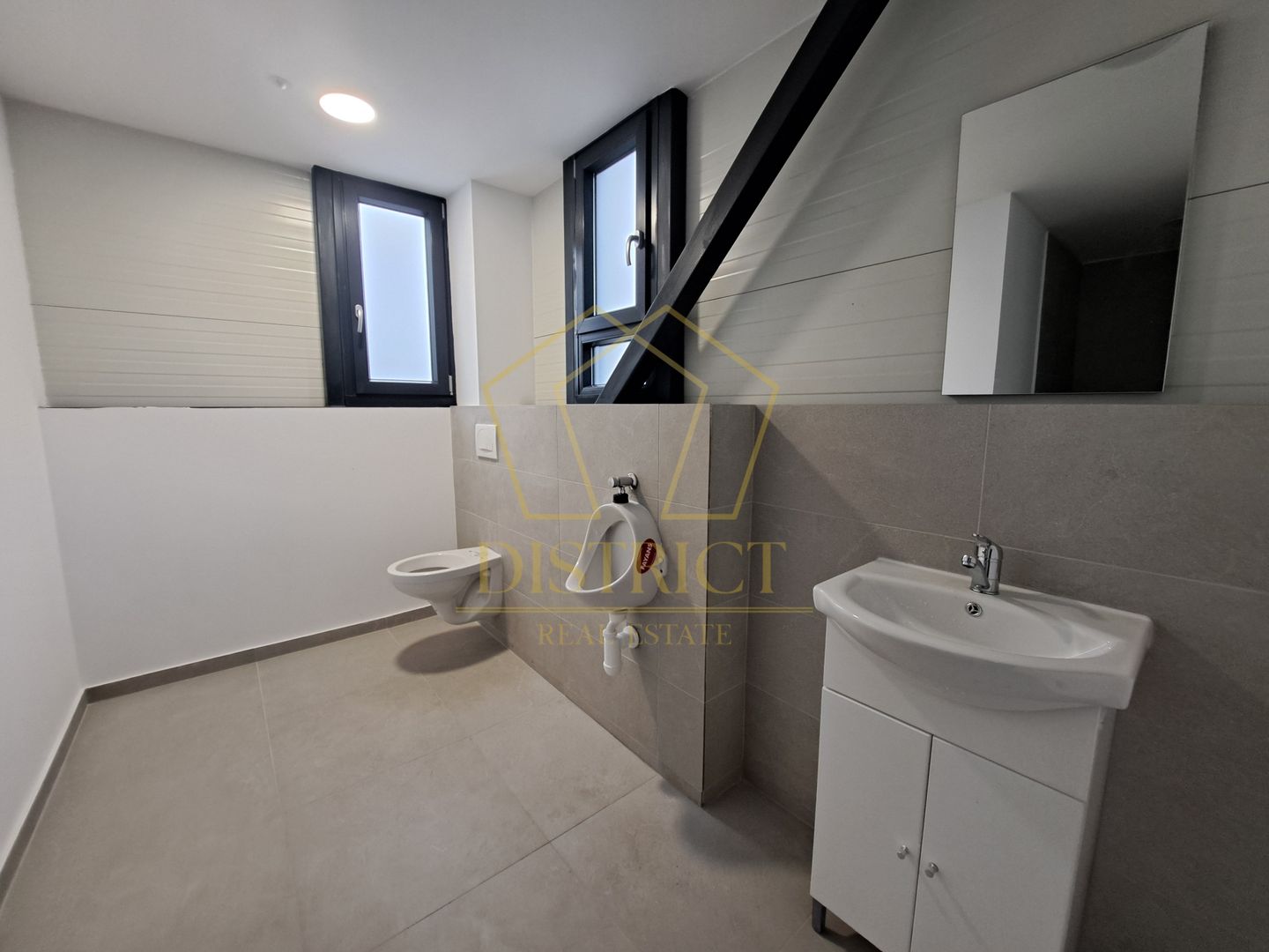 COM 0% Hale servicii, birouri și depozitare de inchiriat  | Aeroport - Poză 14