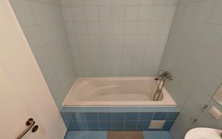 Metrou Pacii, Ten Blocks, 2 camere, 70mp, 4/10, decomandat, mobilat, loc parcare - Poză 8