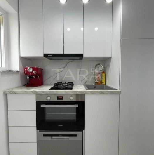 Garsonieră renovată integral în zona Farmec The Office. - Poză 5