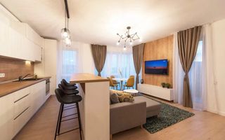 3 Camere, Open Space, Parcare, Zona Parcul Feroviarilor, Semicentral - Poză 1