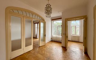 Apartament in vila interbelica | singur pe etaj - Poză 3