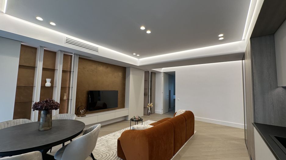 PRIMA INCHIRIERE 3 CAMERE CORTINA 126 - Poză 1