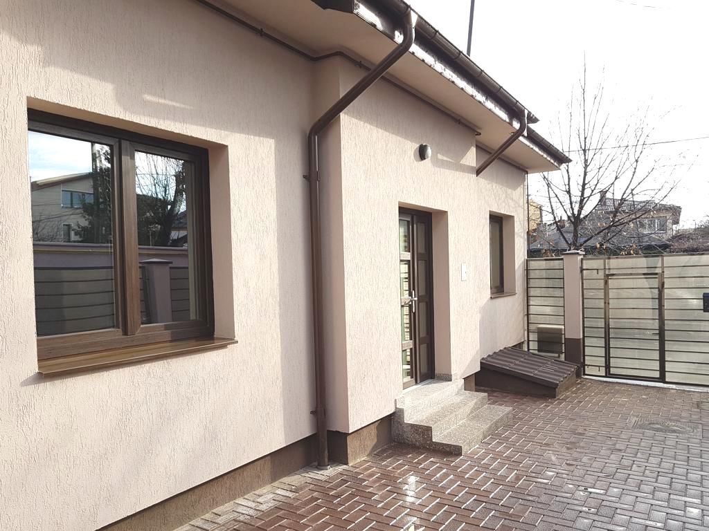 Inchiriem casa individuala 4 camere zona Lacul Tei - Poză 1