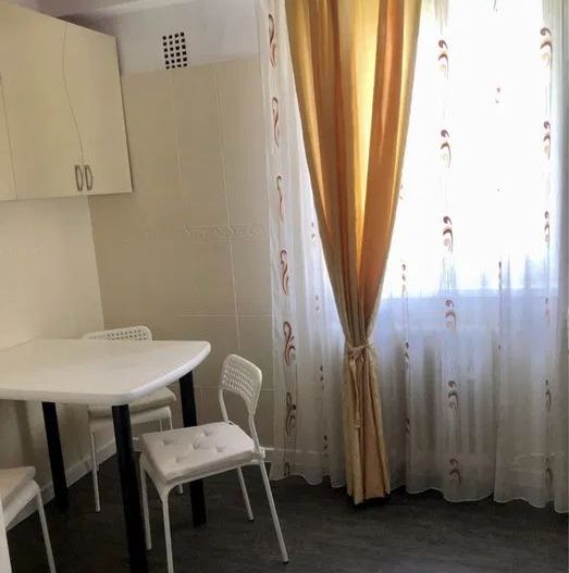 Apartament cozy, 3 camere, Raul Doamnei - Poză 7