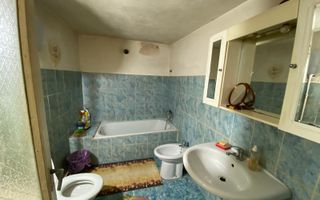 Casa 5 camere I 1087 mp teren I Acces auto I Cincu-Brasov - Poză 3