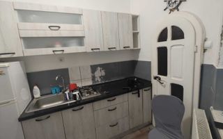 Apartament 1 Camera I Curte I Parter I Renovat I Cisnadie - Poză 3