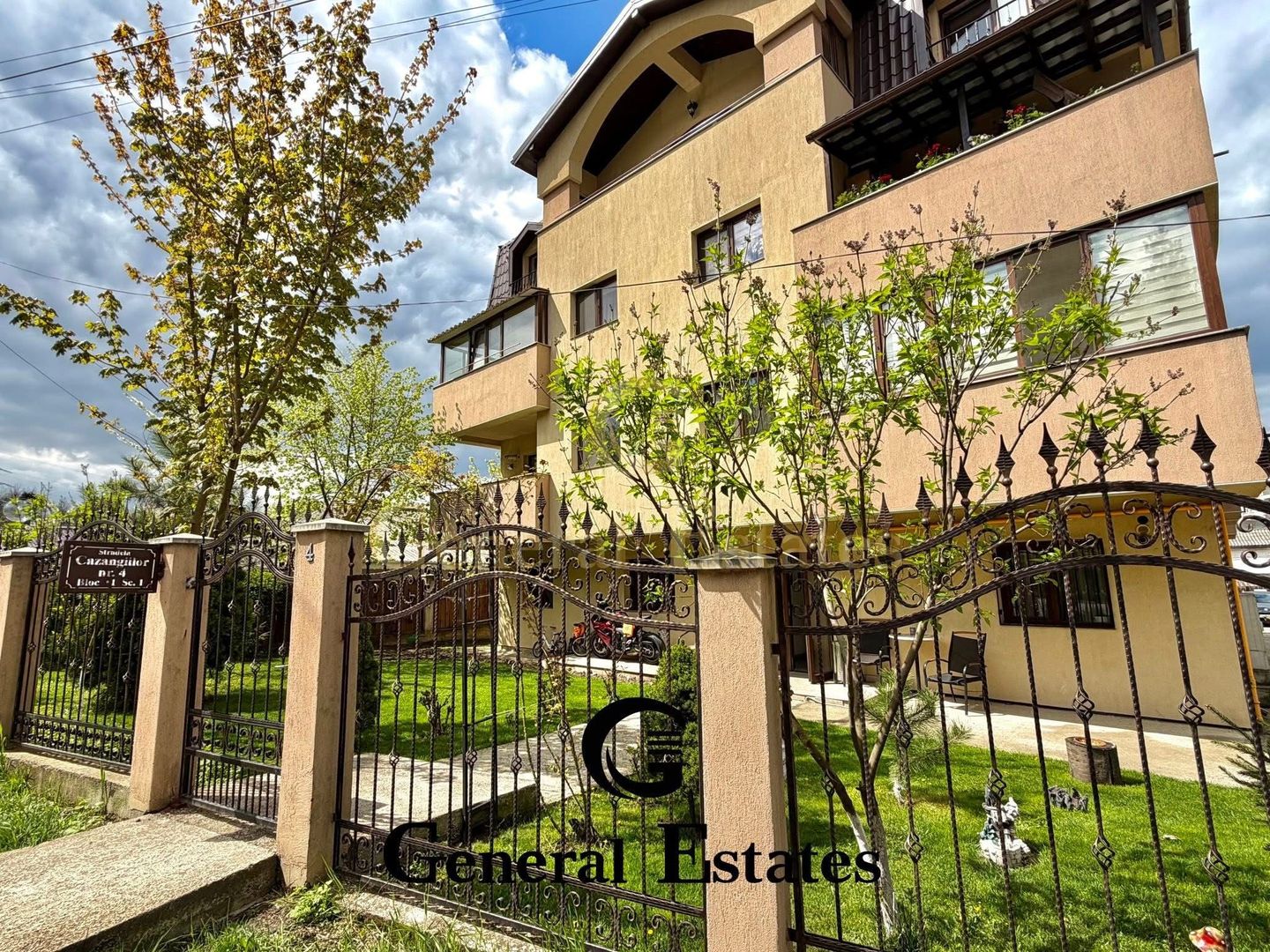 Vânzare apartament luminos cu vedere spre pădure | Poitiers – Frumoasa - Poză 1